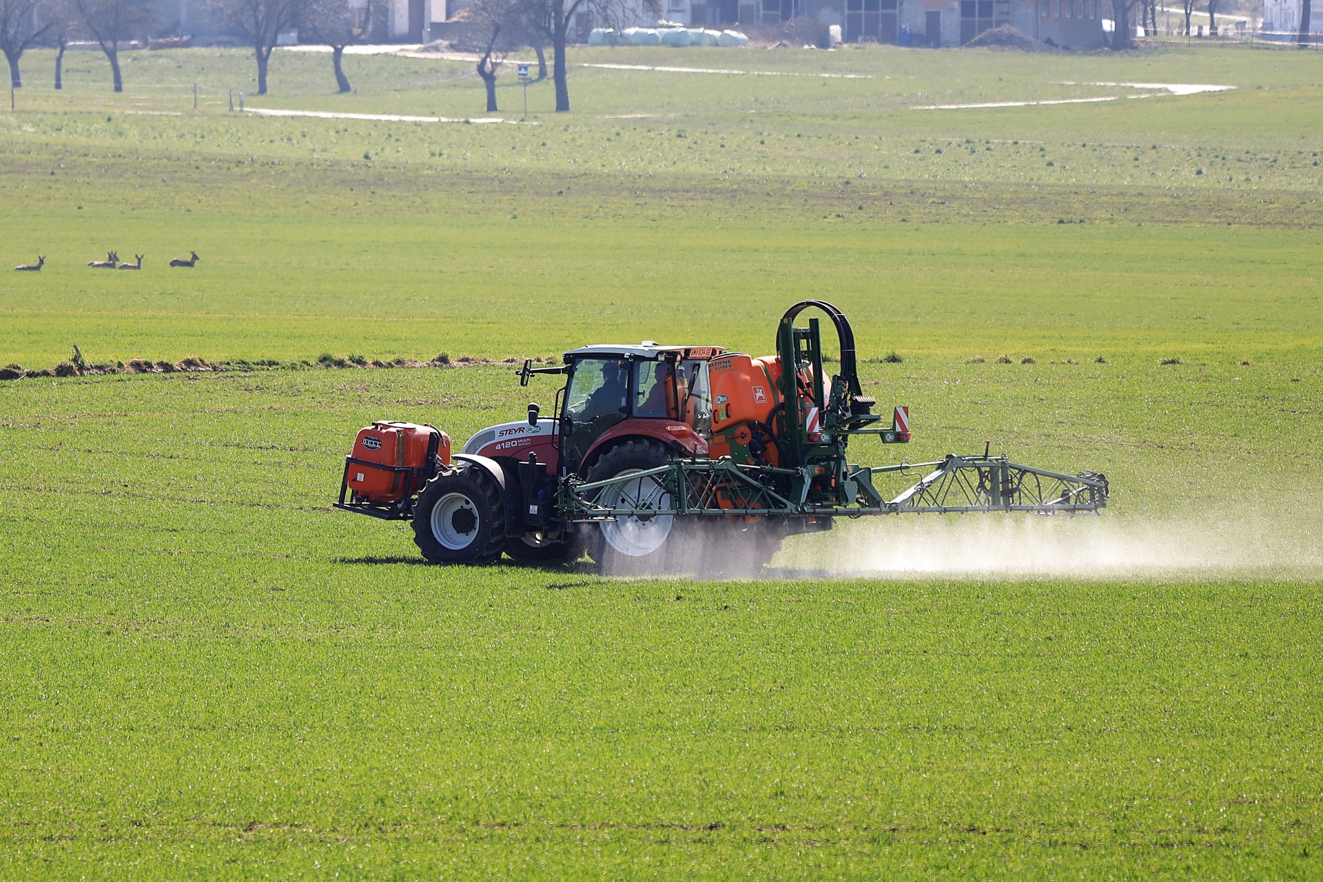 Rynek środków ochrony roślin potrzebuje przepisów wspierających produkcję żywności