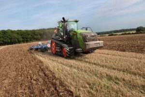 Nowa generacja ciągnika gąsienicowego Fendt 1100 Vario MT