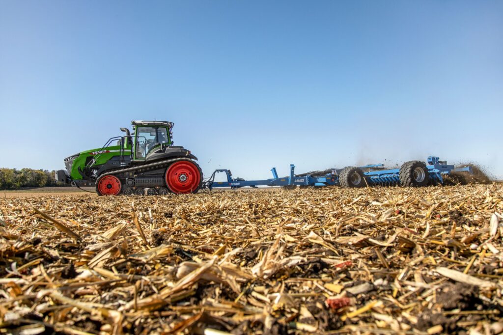 Nowa generacja ciągnika gąsienicowego Fendt 1100 Vario MT